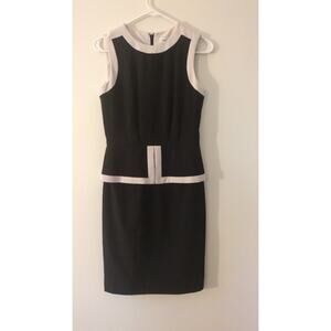 Calvin Klein Black and White Sleeveless Y2K Dress Size 02, Knee Length Zip Up